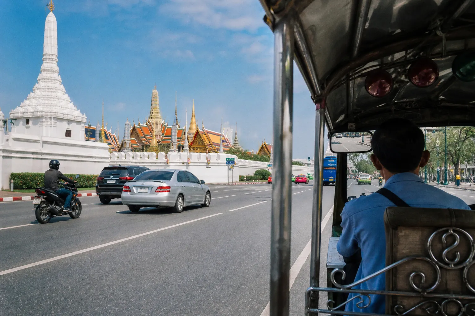 Mietwagen in Bangkok: Praktischer Ratgeber für Ihre Reise